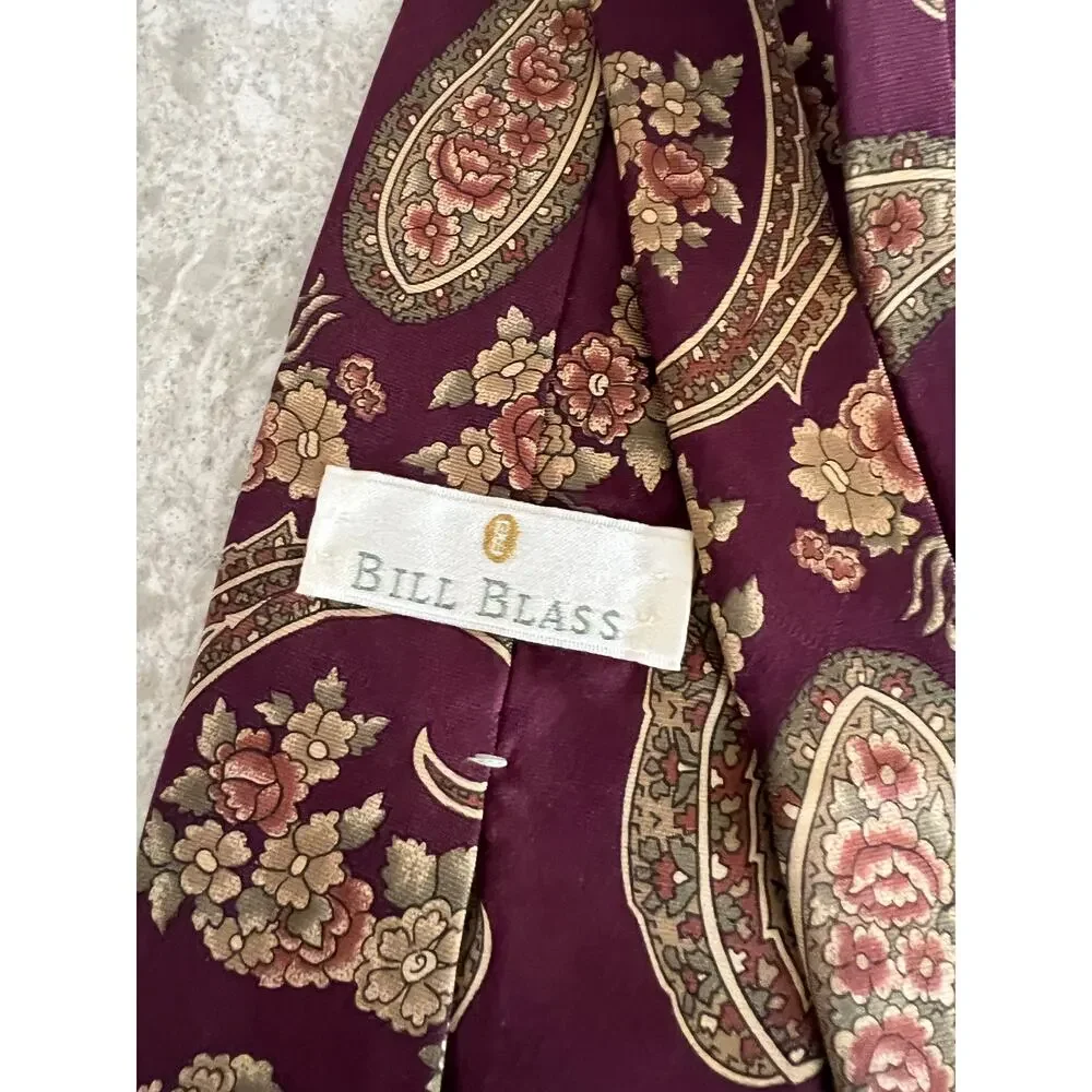Bill Blass Men's 100% Silk Neck Tie Magenta Gold Paisley JJ